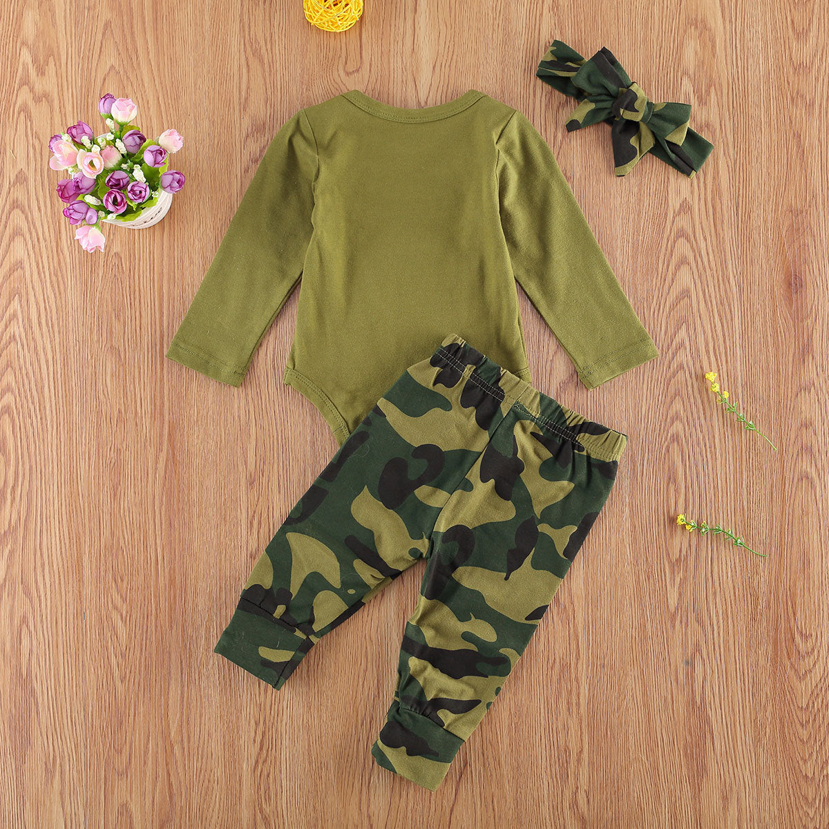 UrbanChic Kids: New Three-Piece Letter Camo Set